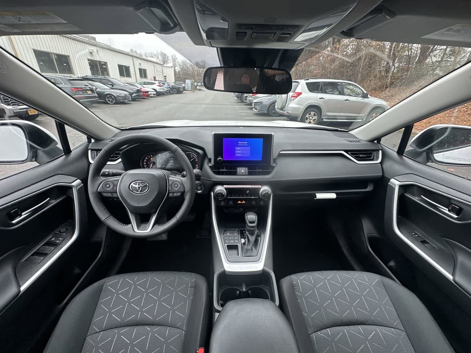 Thumbnail: 2025 Toyota RAV4 - 37