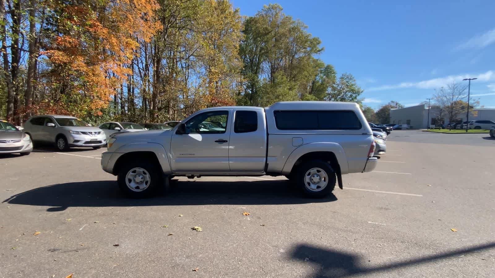 Thumbnail: 2009 Toyota Tacoma - 5