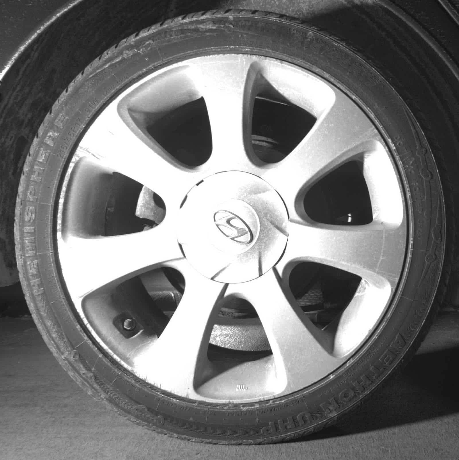 Thumbnail: 2012 Hyundai Elantra - 15