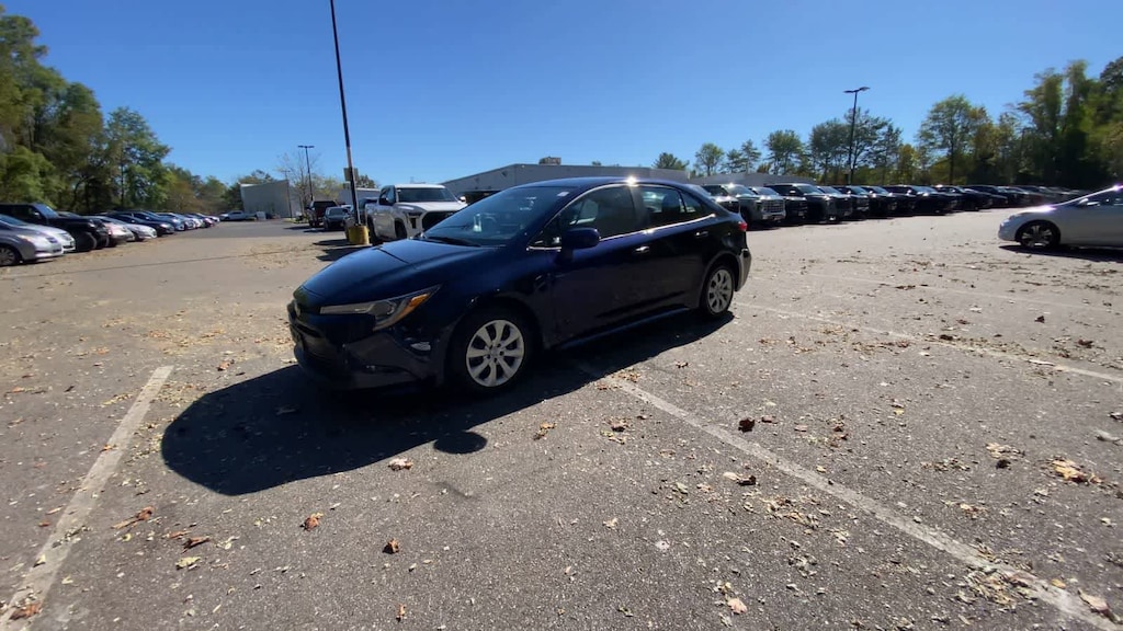 Used 2024 Toyota Corolla LE Sedan