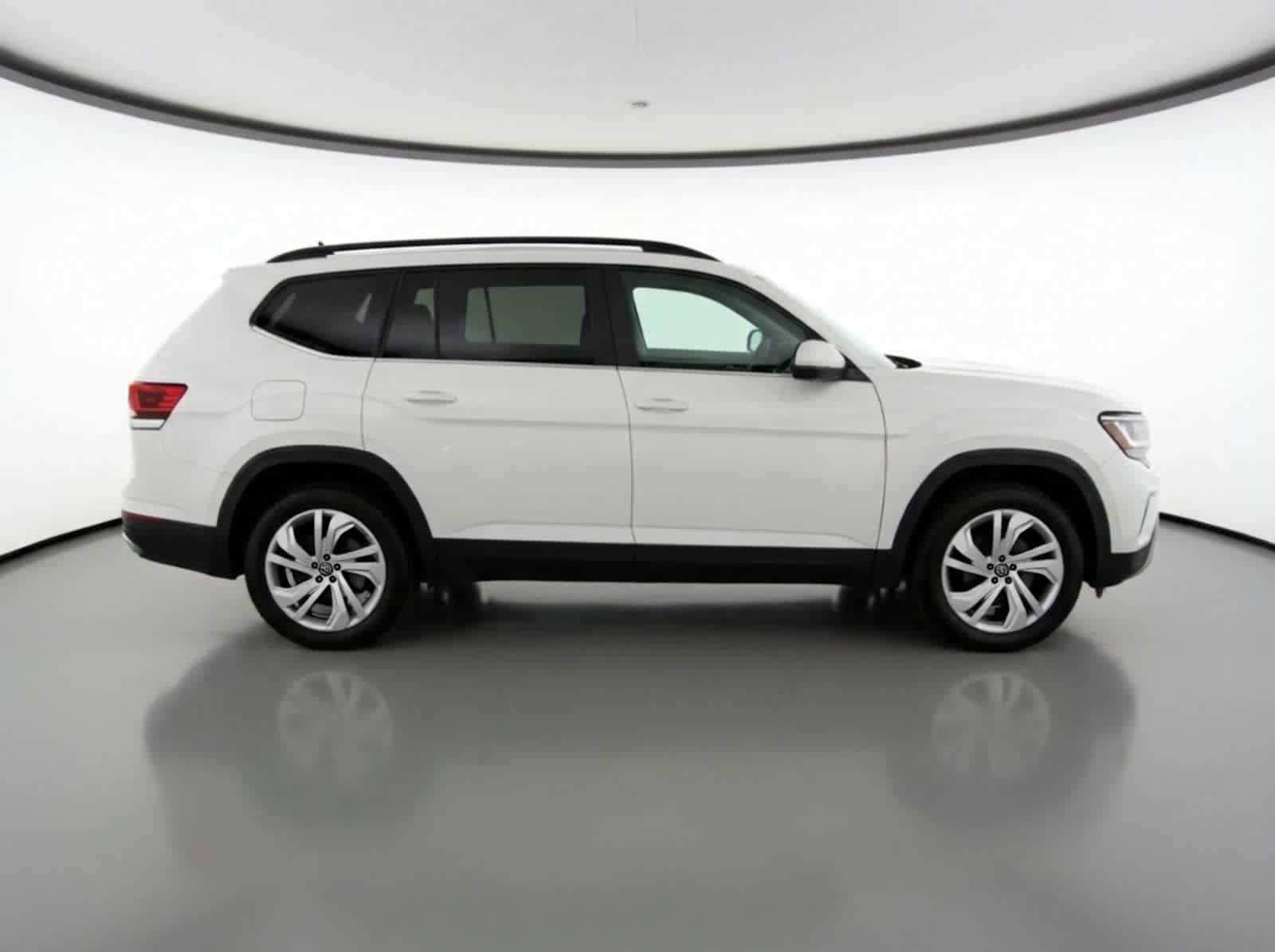 Thumbnail: 2021 Volkswagen Atlas - 13