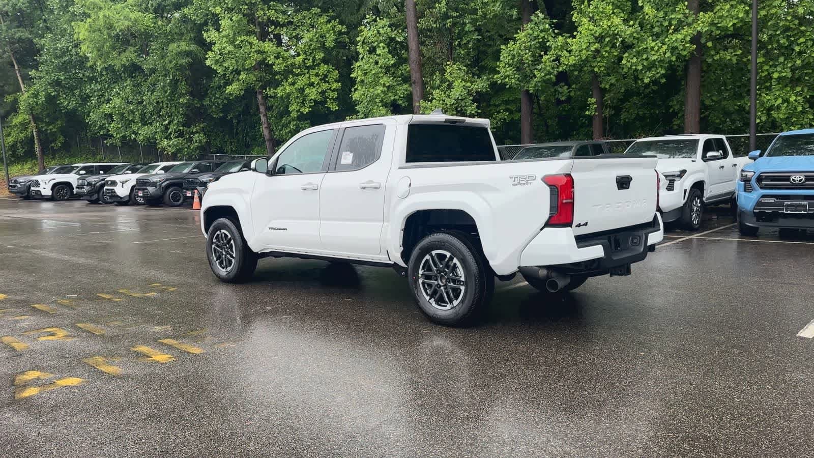 Thumbnail: 2026 Toyota Tacoma - 6