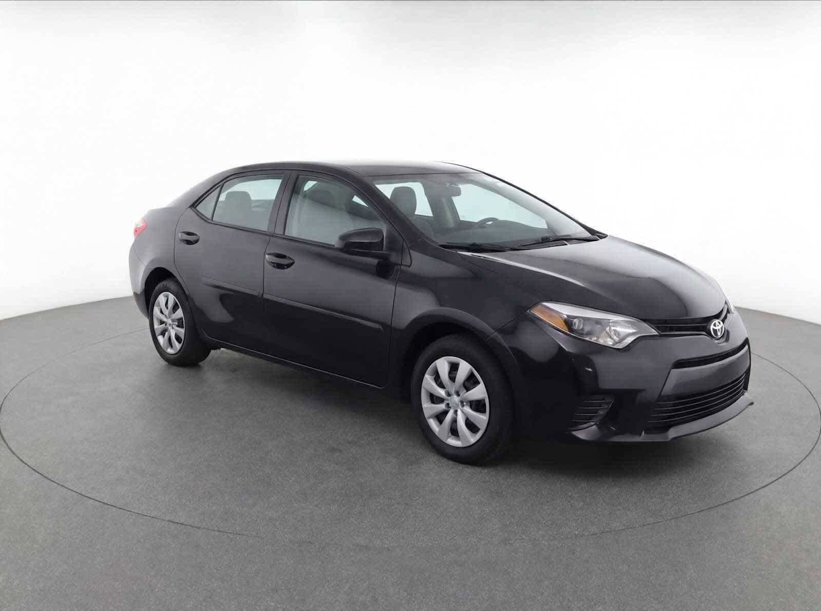 Thumbnail: 2016 Toyota Corolla - 3