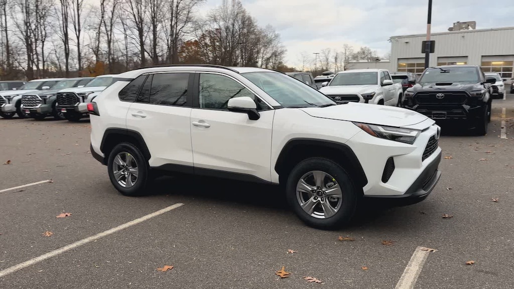 New 2025 Toyota RAV4 XLE SUV