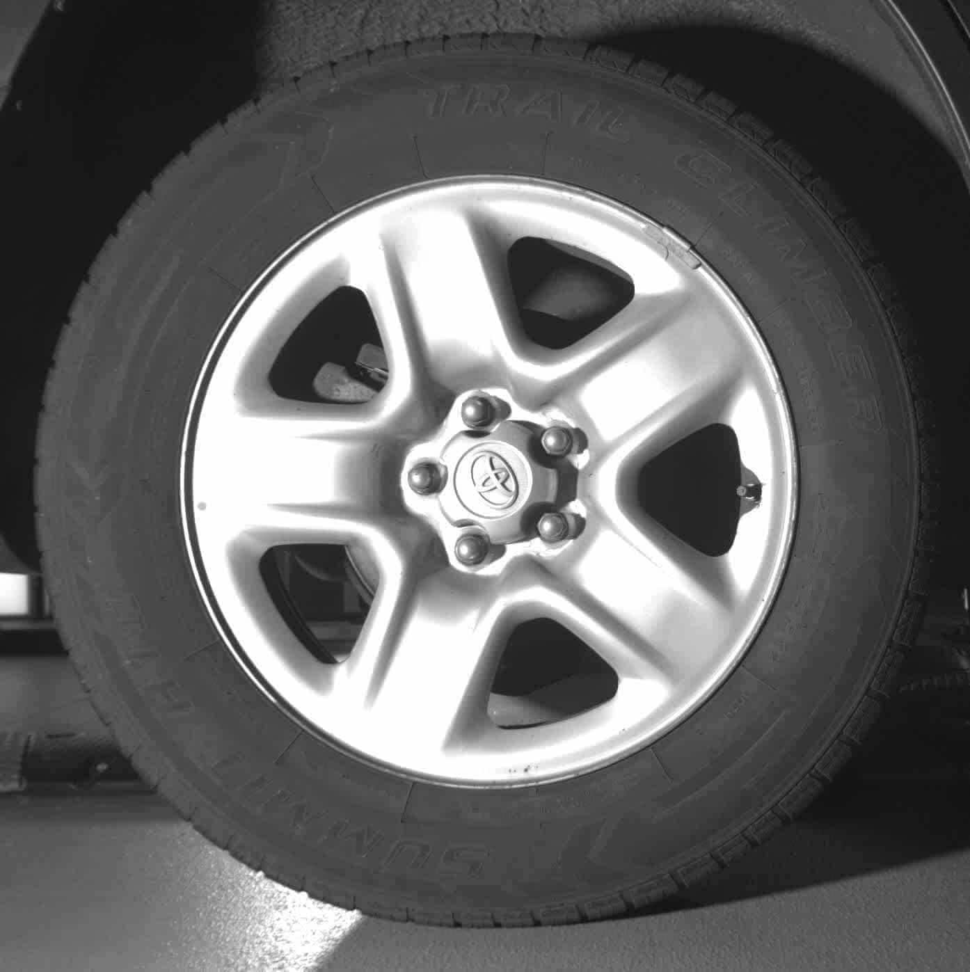 Thumbnail: 2010 Toyota RAV4 - 14