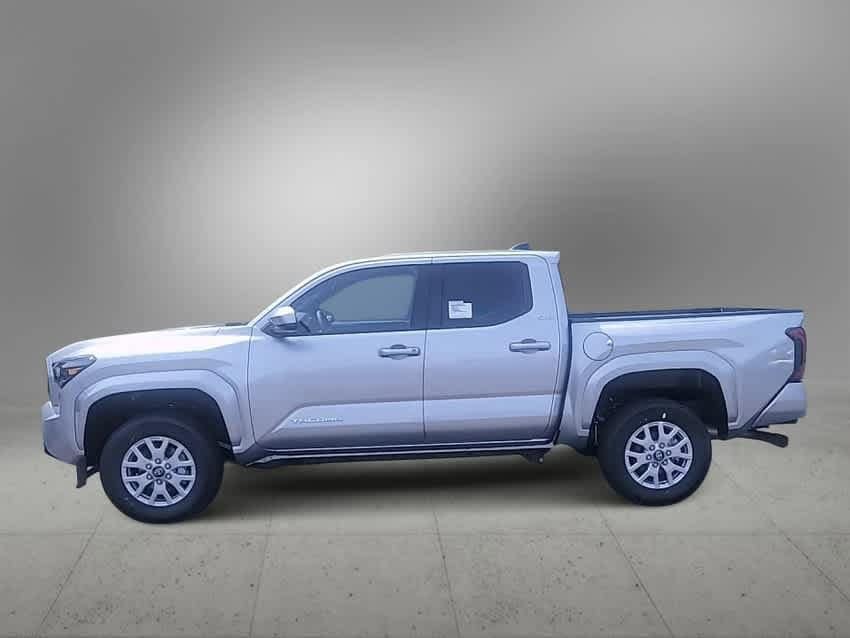 2025 Toyota Tacoma SR5 5