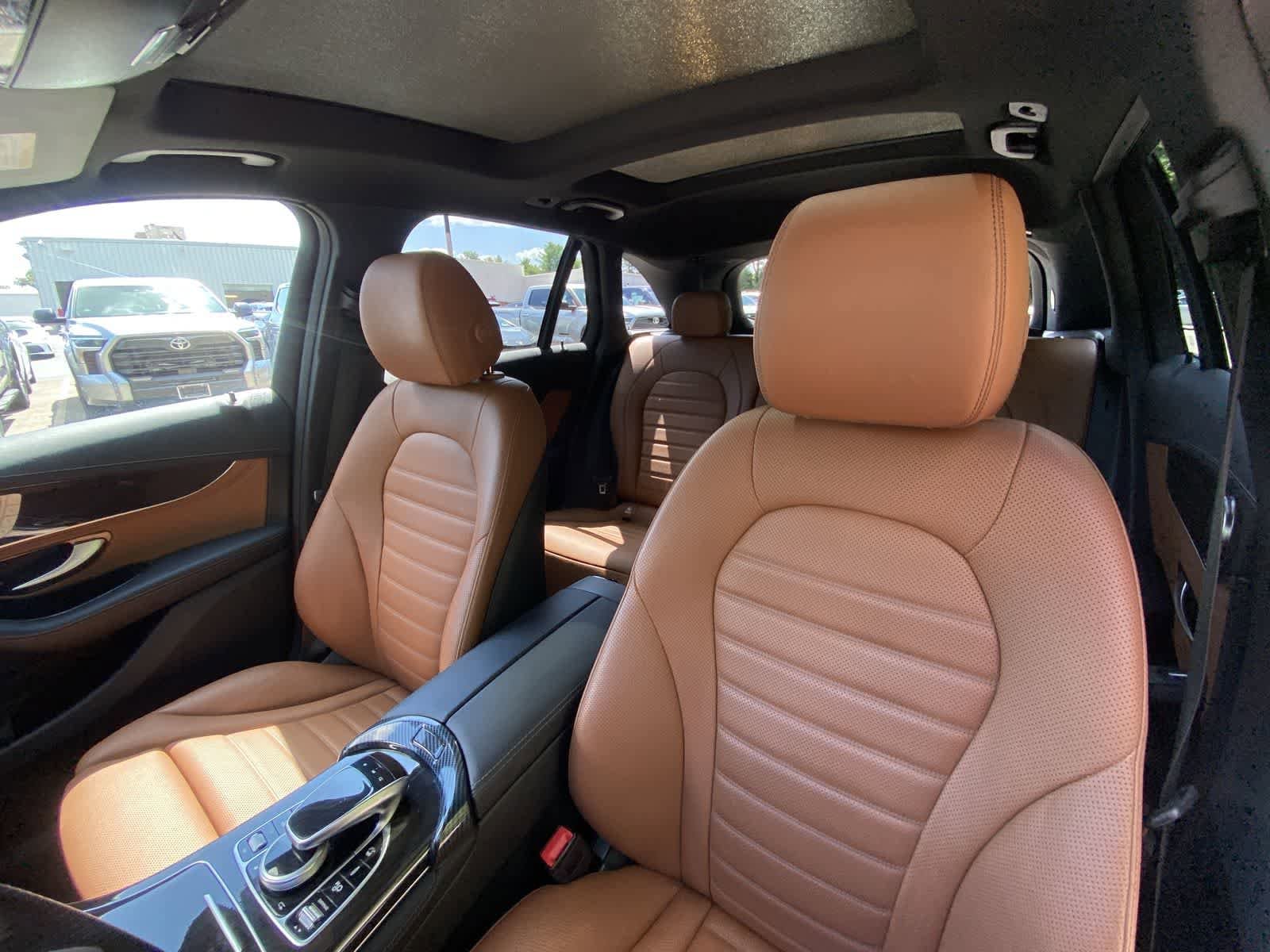 Thumbnail: 2019 Mercedes-Benz GLC - 18