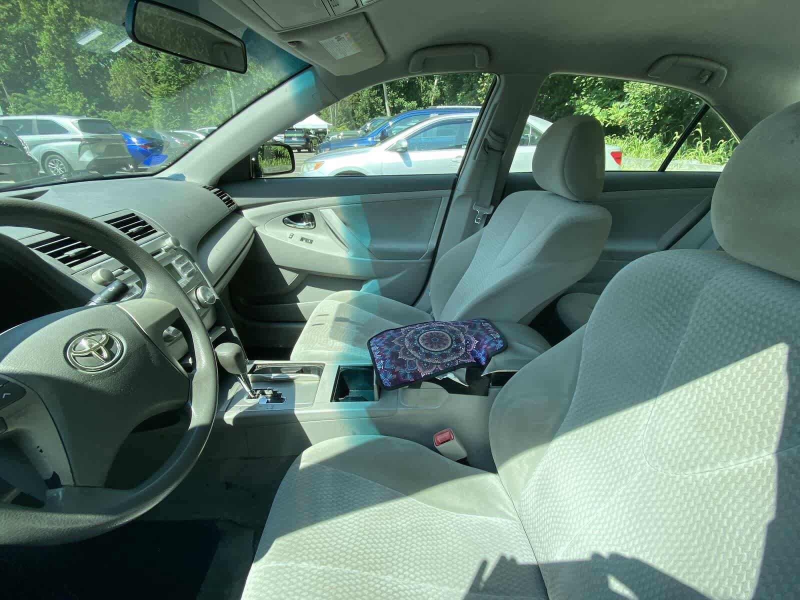 Thumbnail: 2011 Toyota Camry - 9