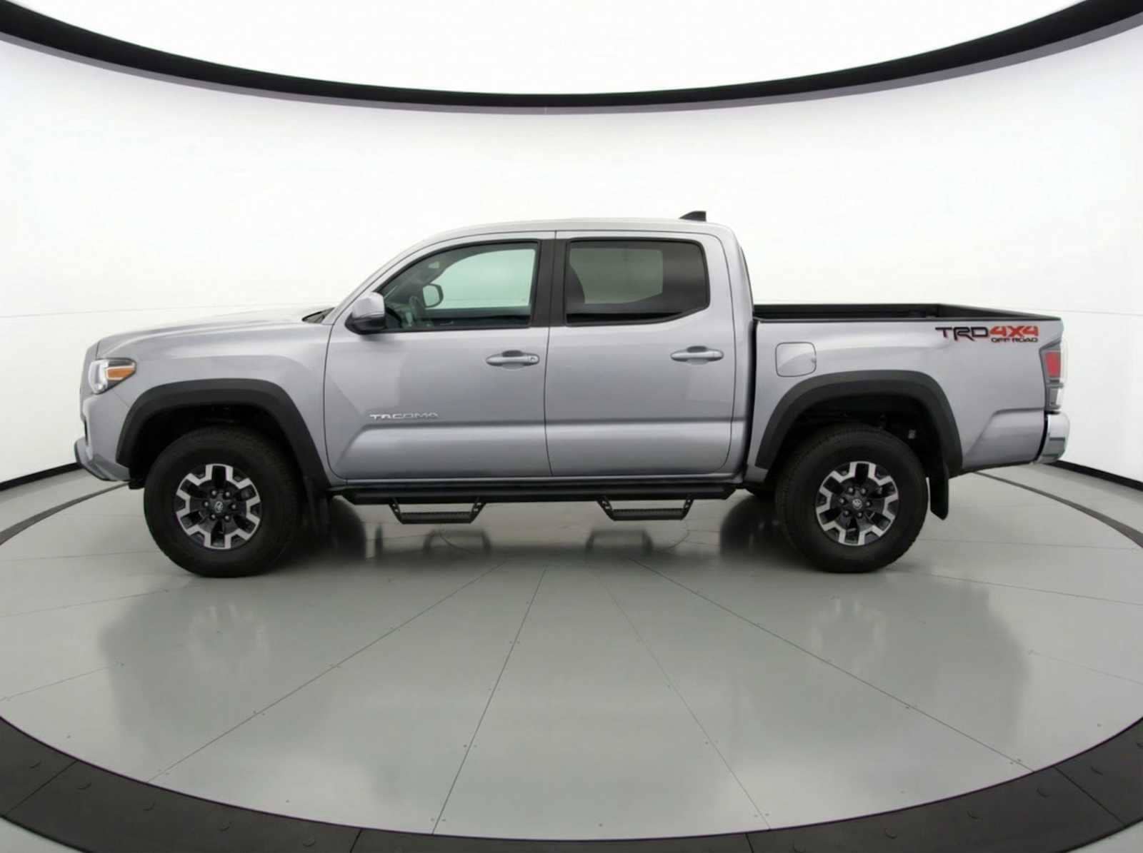 Thumbnail: 2023 Toyota Tacoma - 6