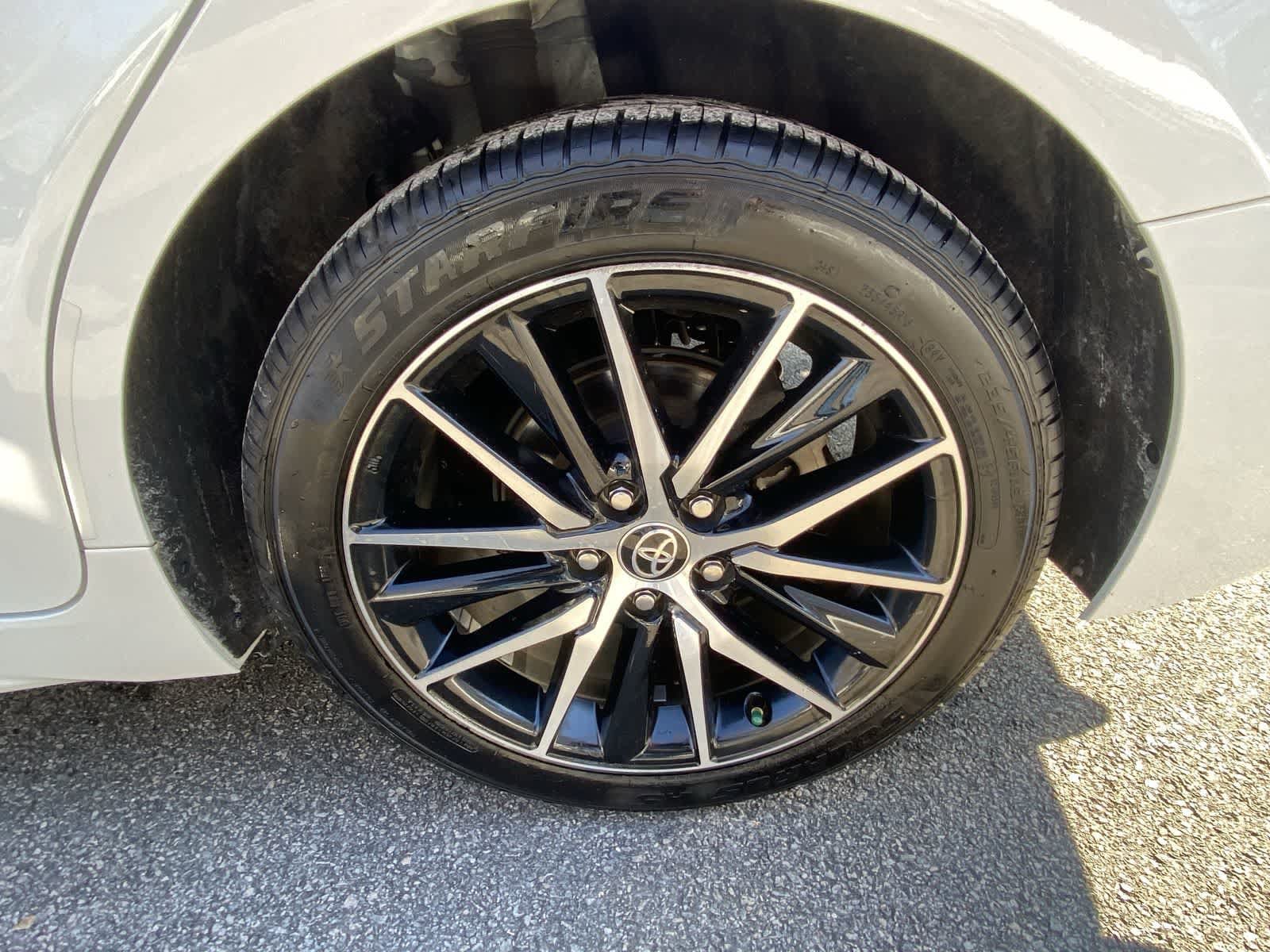 Thumbnail: 2023 Toyota Camry - 12