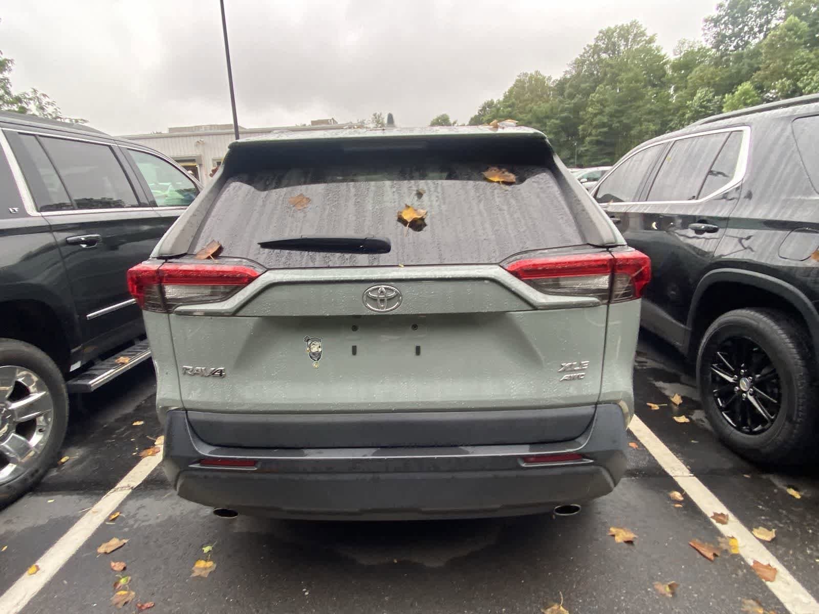 Thumbnail: 2022 Toyota RAV4 - 6