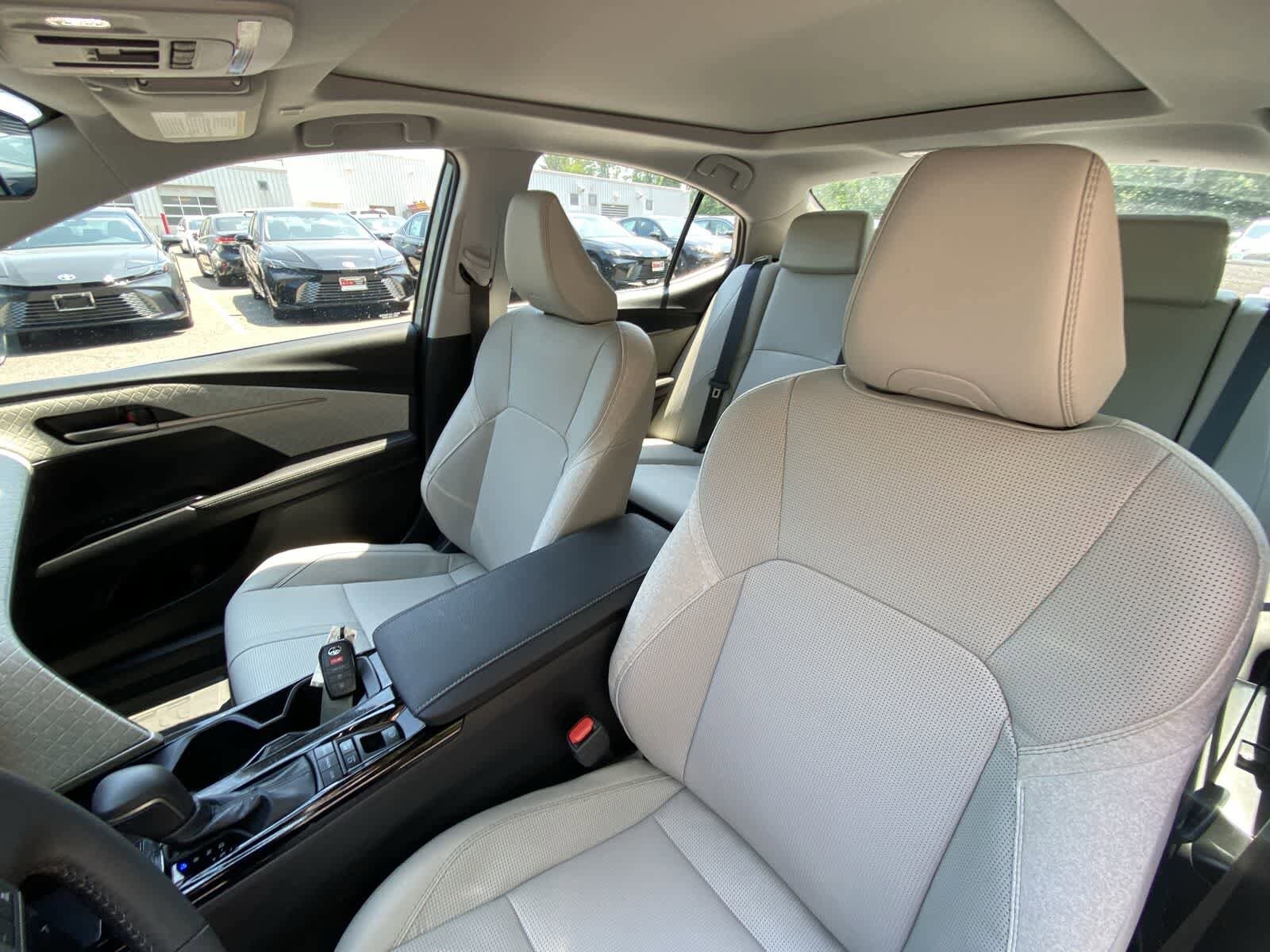 Thumbnail: 2026 Toyota Camry - 21