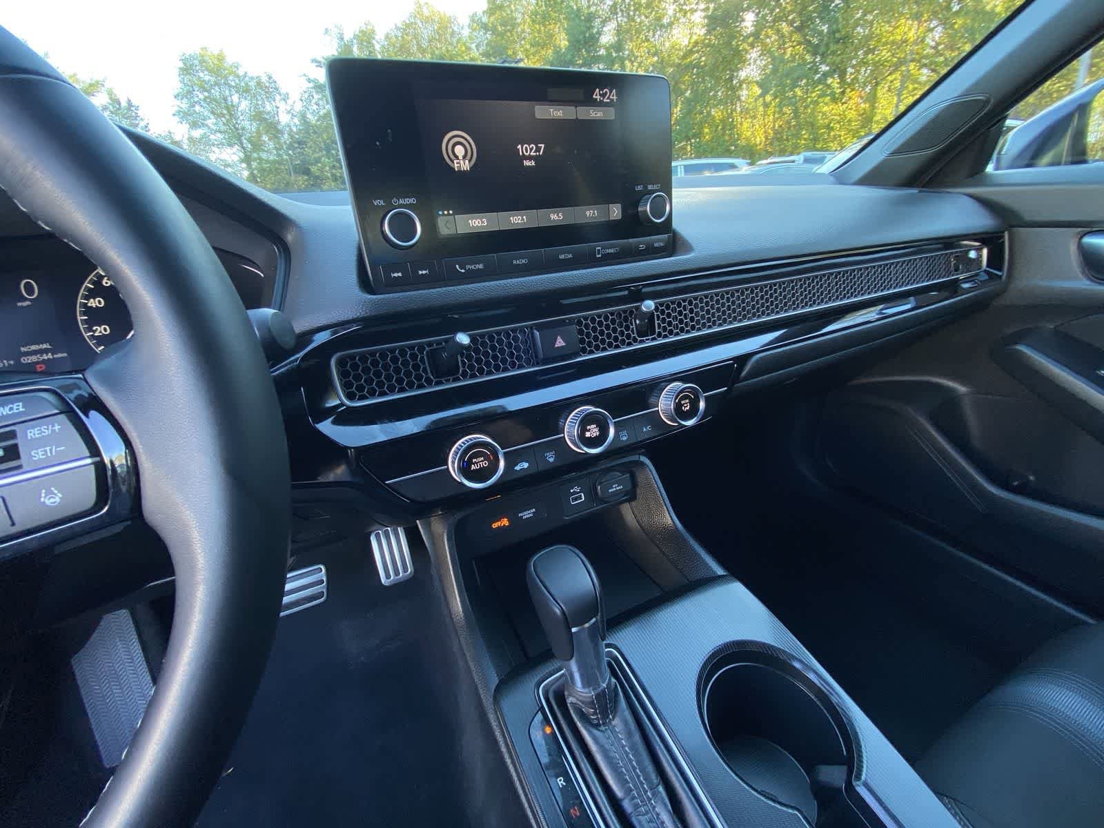 Thumbnail: 2024 Honda Civic - 19