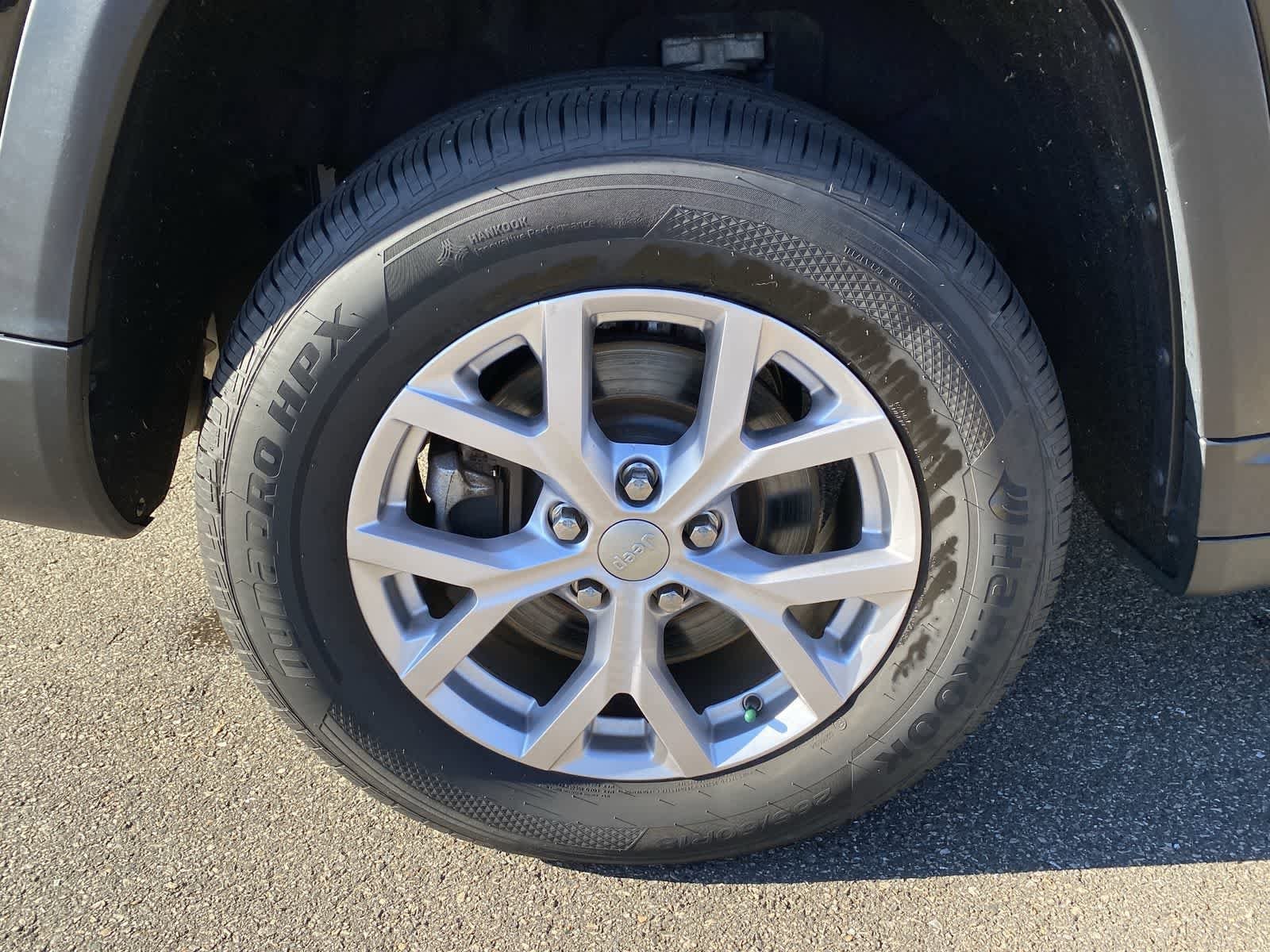 Thumbnail: 2021 Jeep Grand Cherokee L - 20