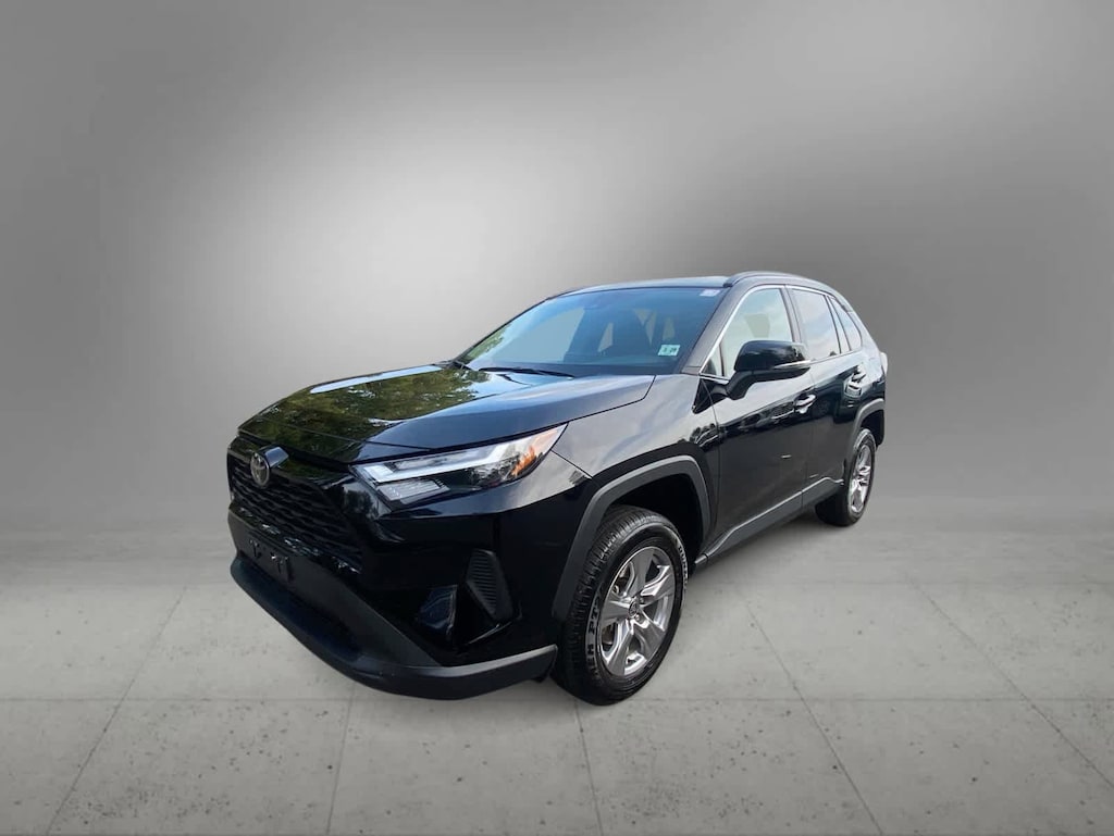 Used 2024 Toyota RAV4 XLE SUV