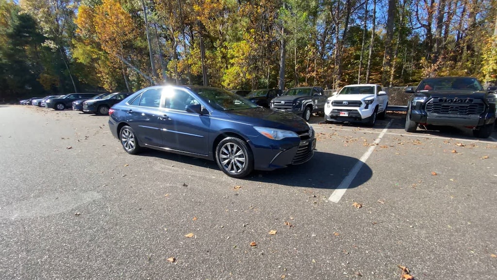 Used 2017 Toyota Camry XLE Sedan