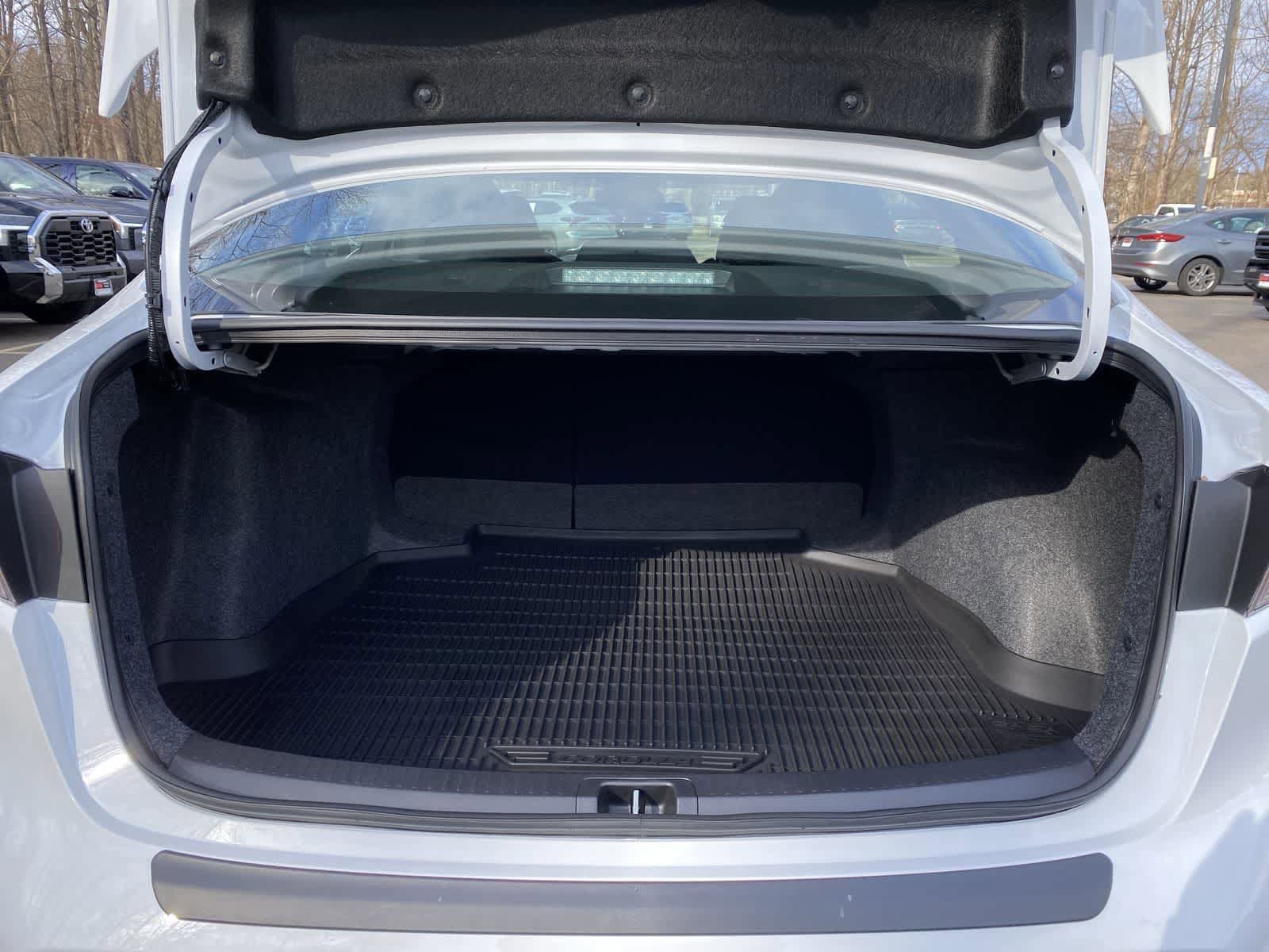 Thumbnail: 2026 Toyota Corolla - 18