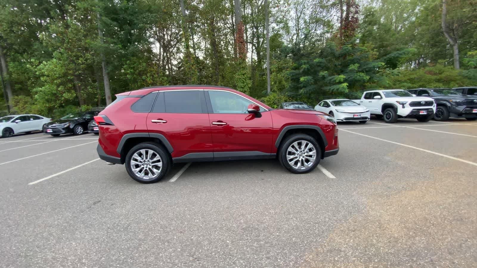 Thumbnail: 2024 Toyota RAV4 - 9