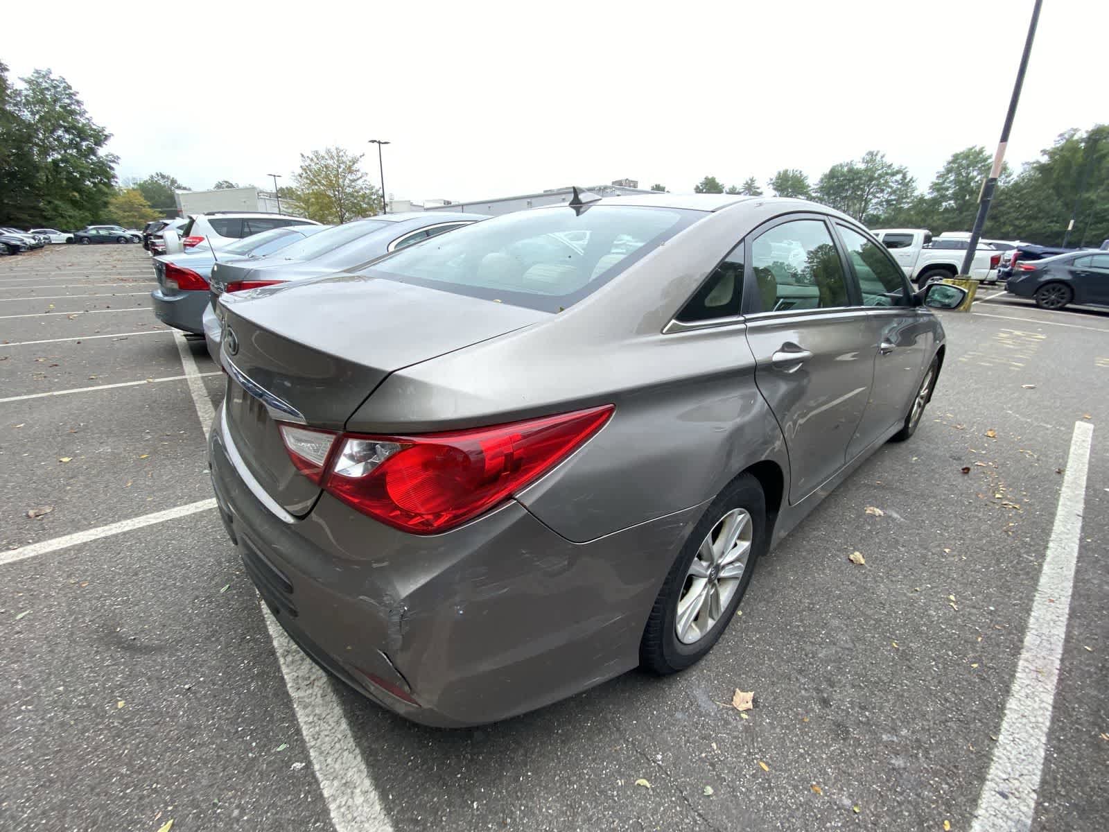 Thumbnail: 2014 Hyundai Sonata - 6