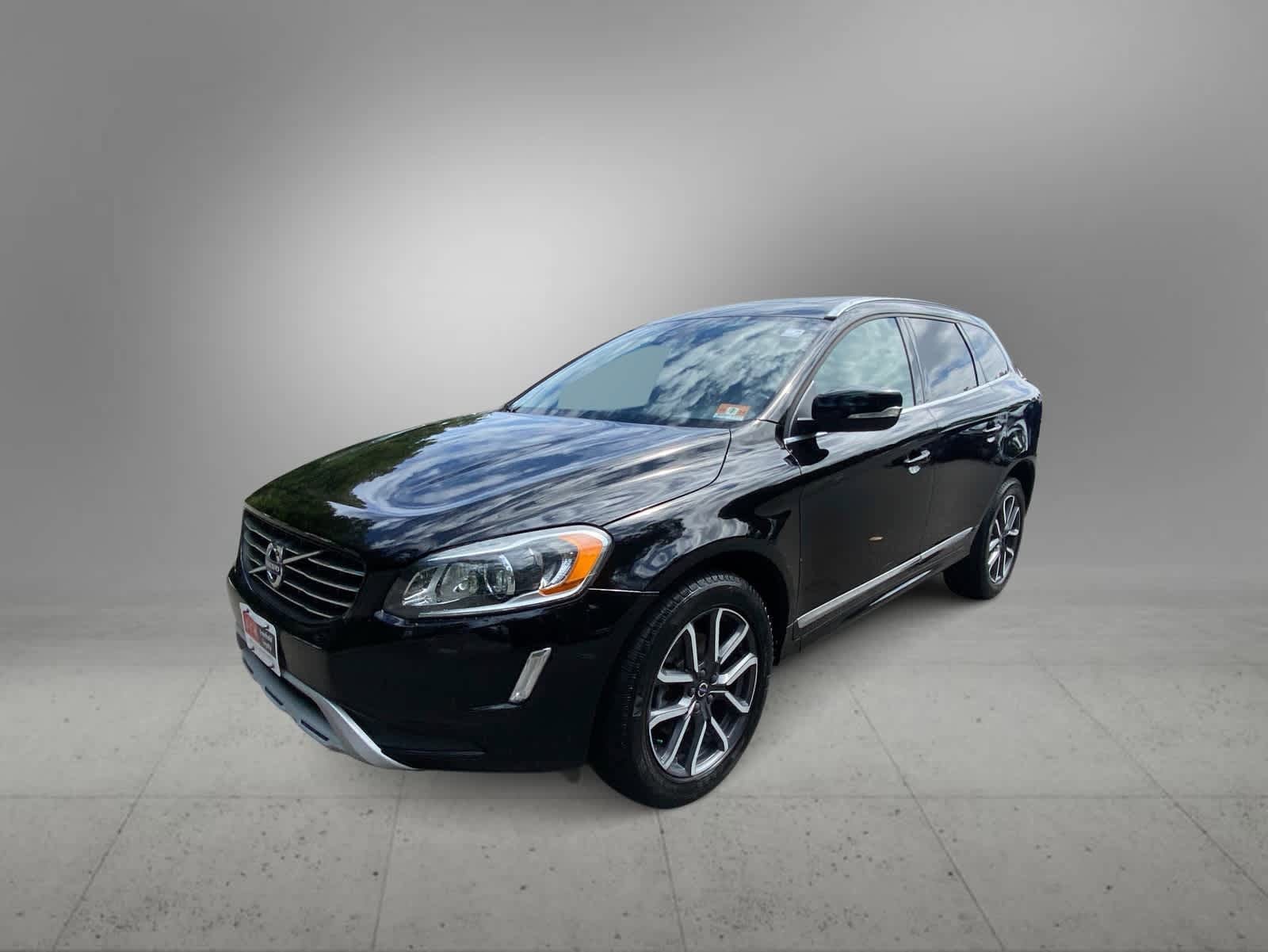 2017 Volvo XC60 T6 Dynamic -
                  Freehold, NJ