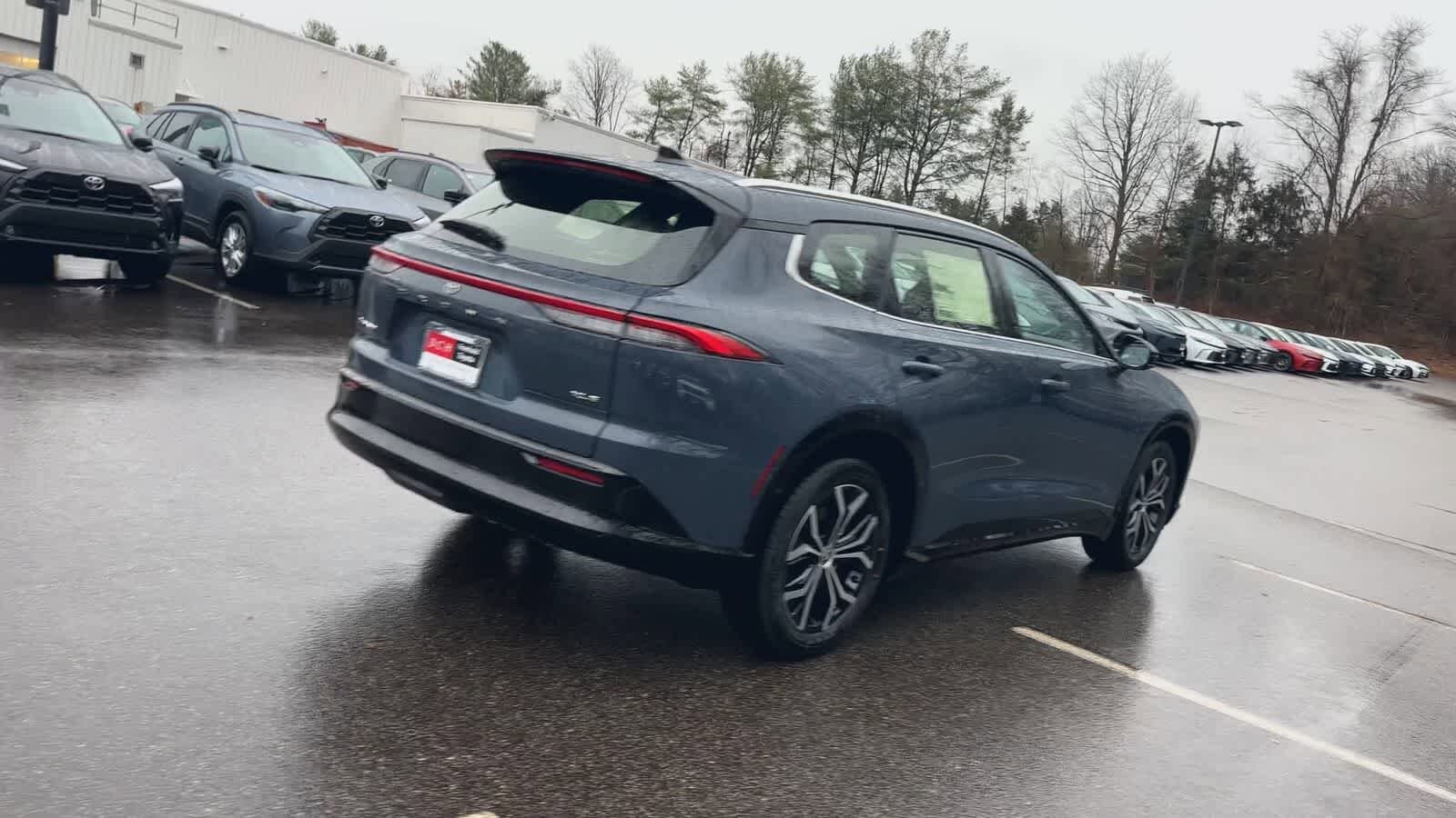 Thumbnail: 2026 Toyota Crown Signia - 8