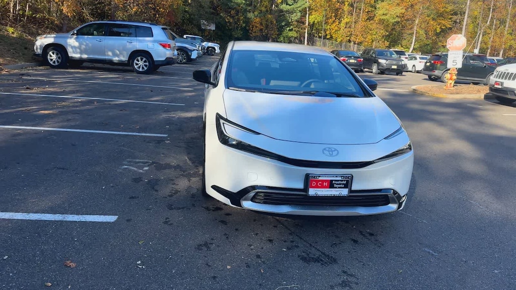 New 2026 Toyota Prius Plug-in Hybrid XSE Hatchback