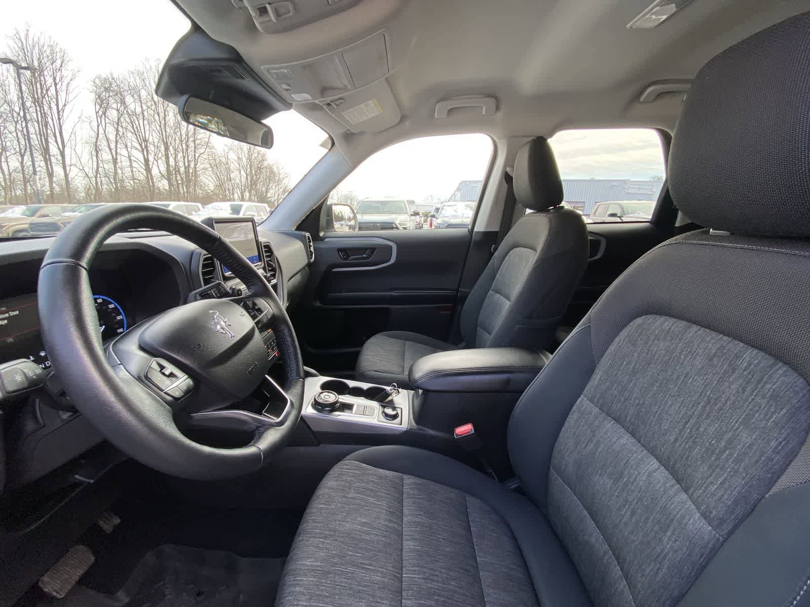 Thumbnail: 2022 Ford Bronco Sport - 21