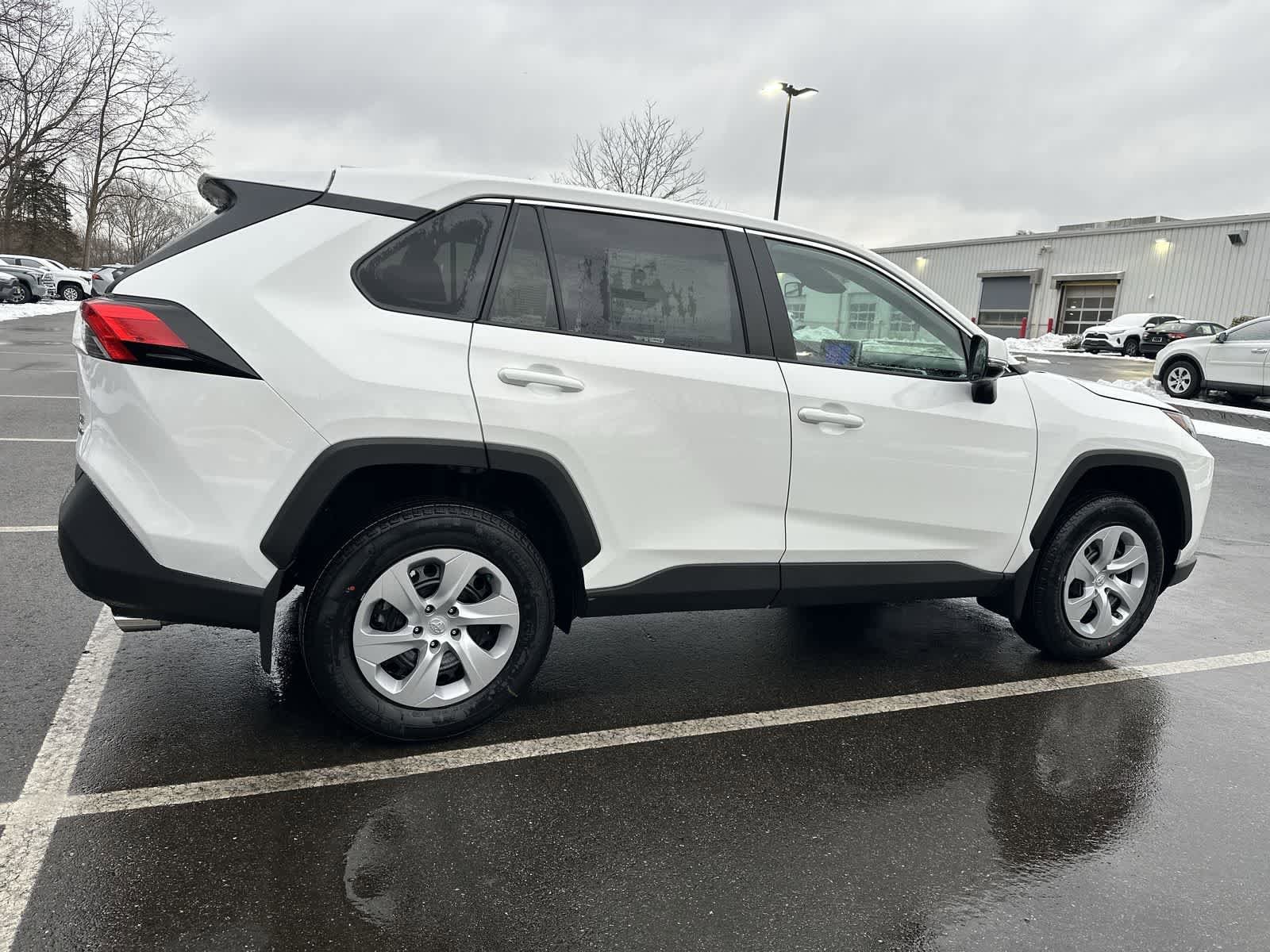 Thumbnail: 2025 Toyota RAV4 - 18