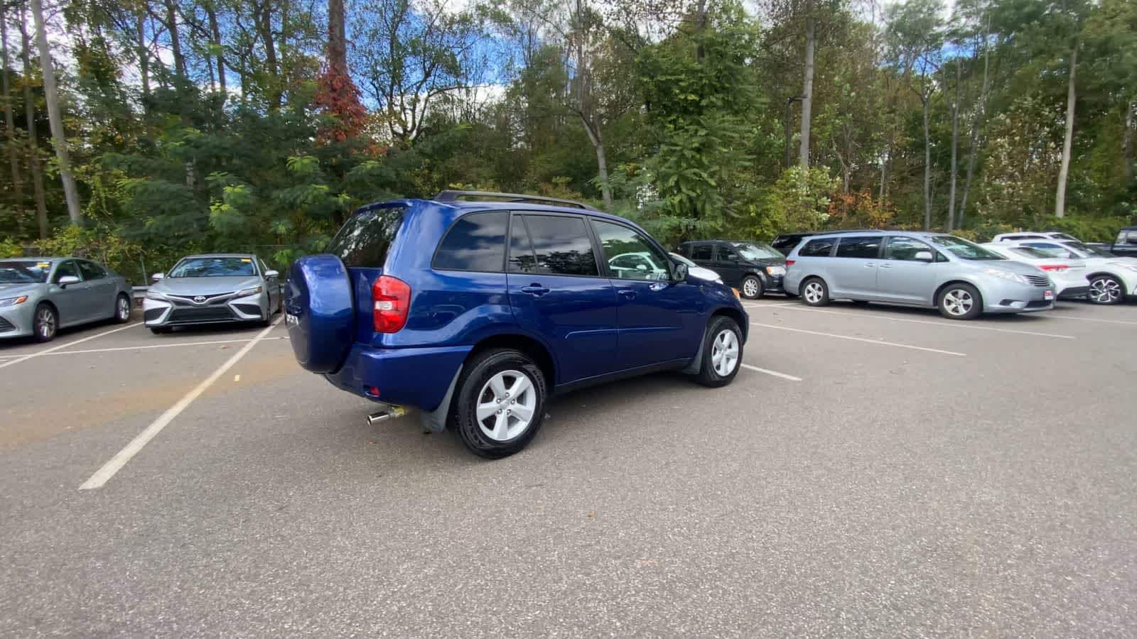 Thumbnail: 2004 Toyota RAV4 - 8