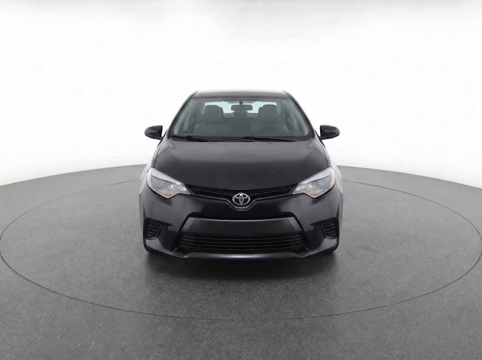 Thumbnail: 2016 Toyota Corolla - 2