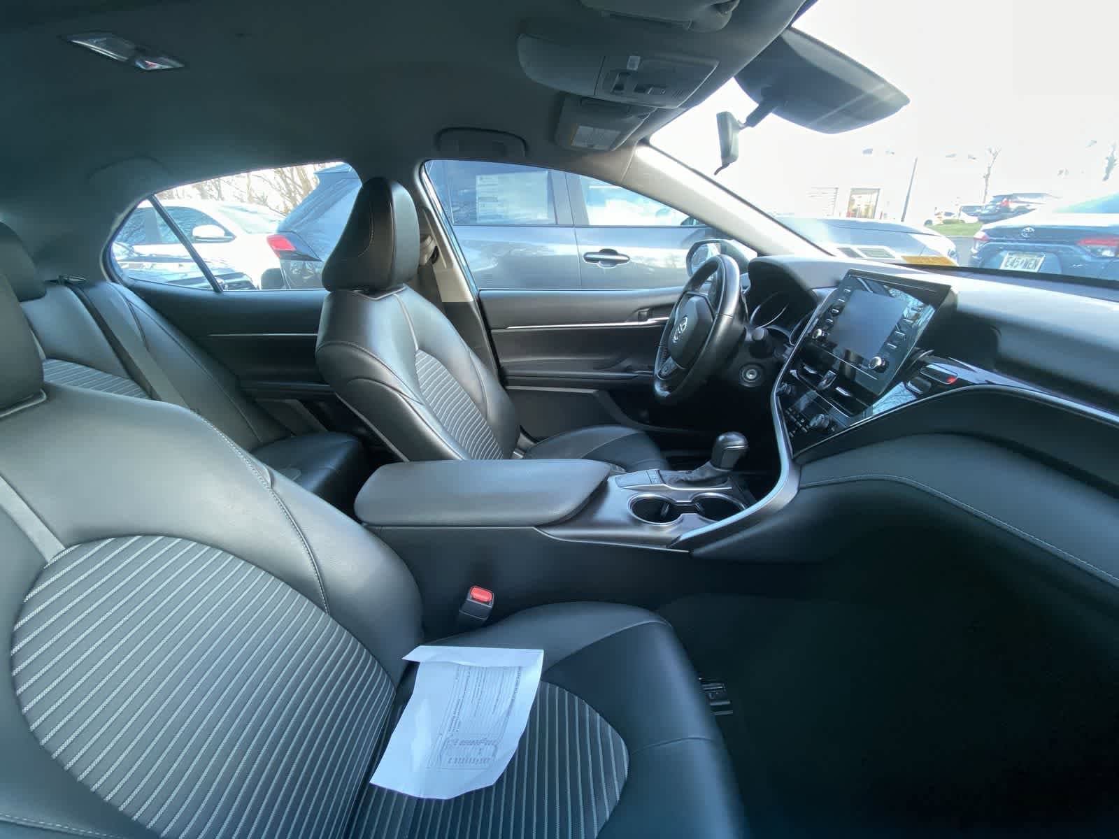 Thumbnail: 2023 Toyota Camry - 14