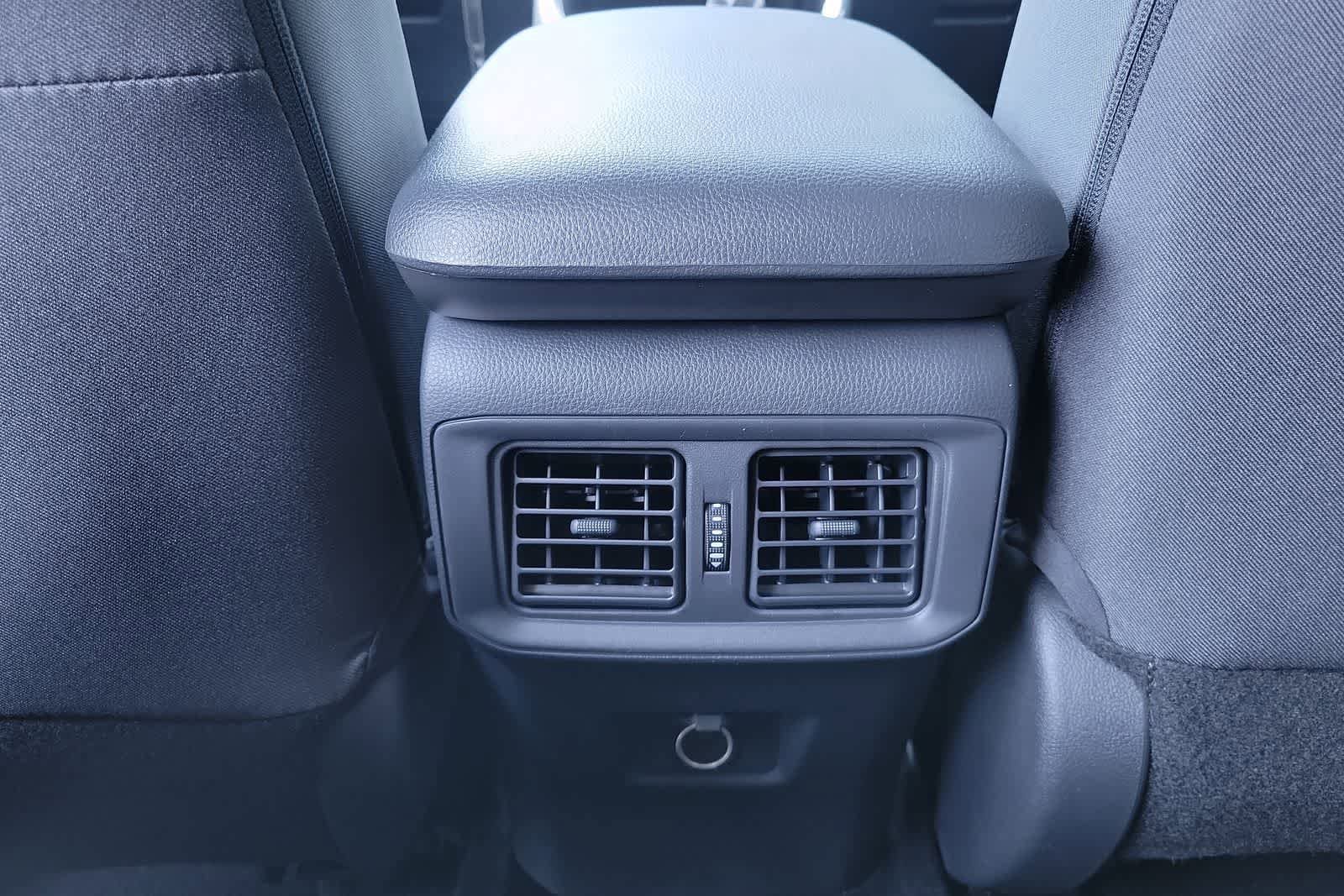 2025 Toyota RAV4 LE 33