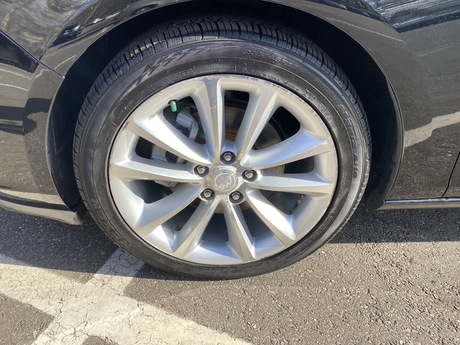 Thumbnail: 2012 Buick Verano - 18