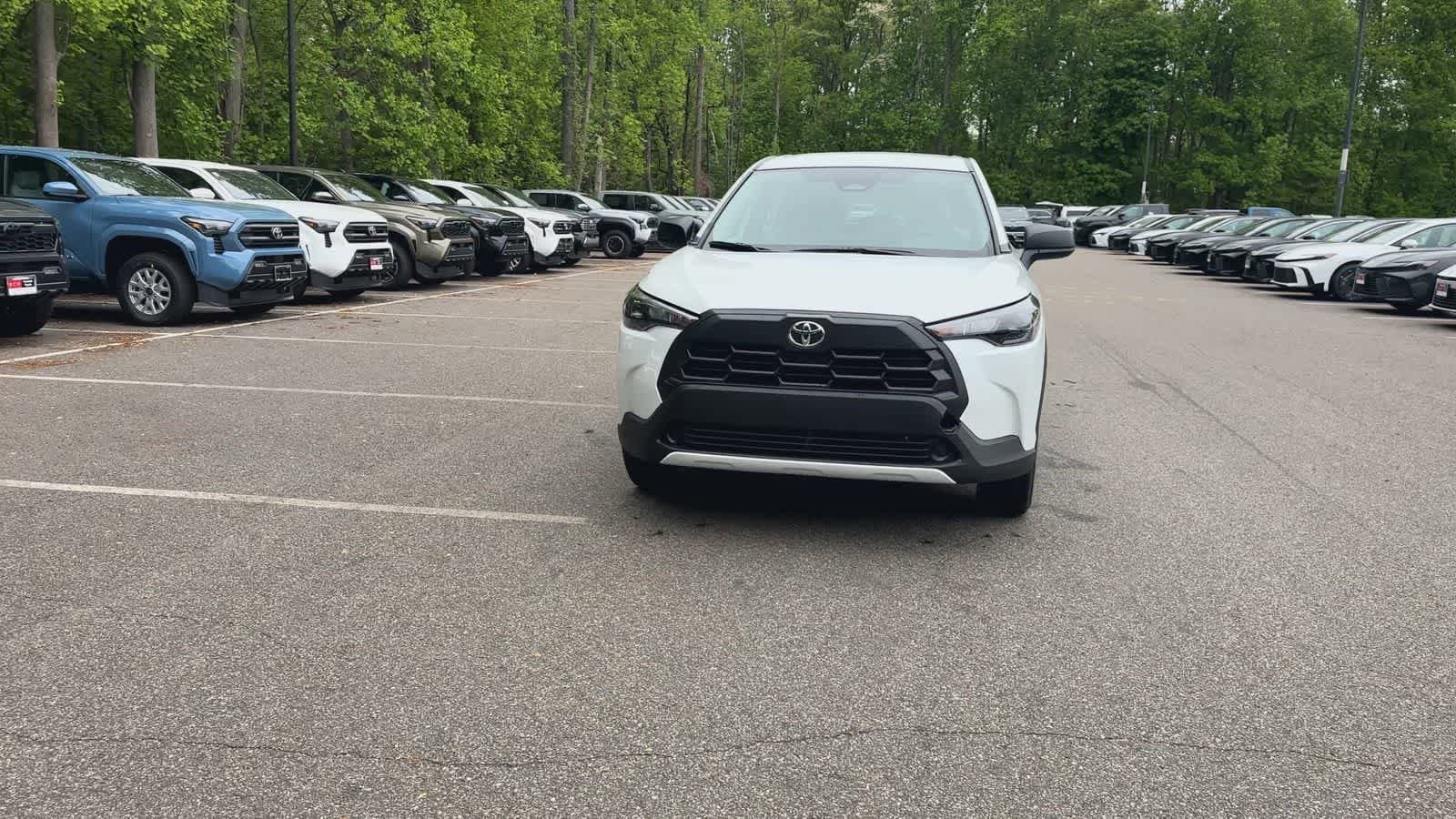 Thumbnail: 2026 Toyota Corolla Cross - 3