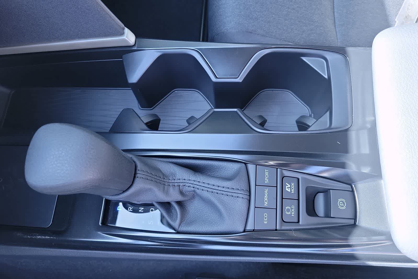 Thumbnail: 2025 Toyota Camry - 21