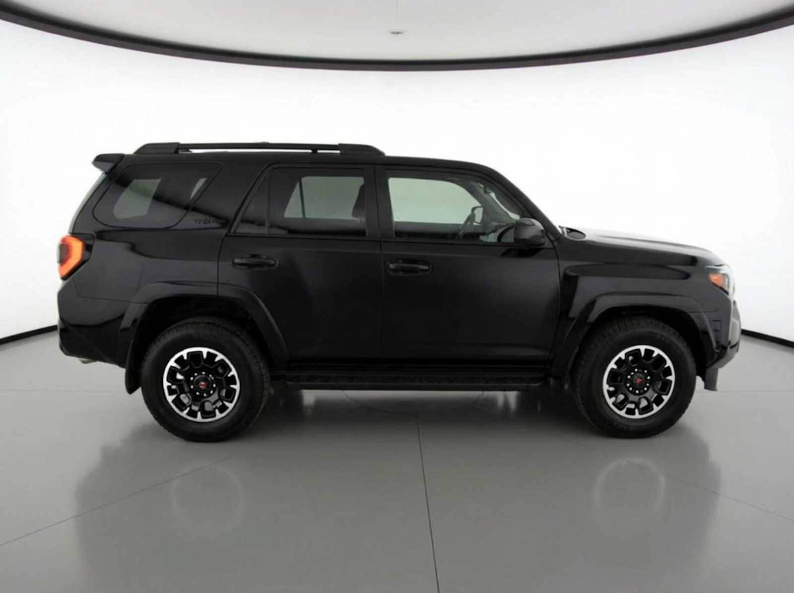 Thumbnail: 2025 Toyota 4Runner - 7