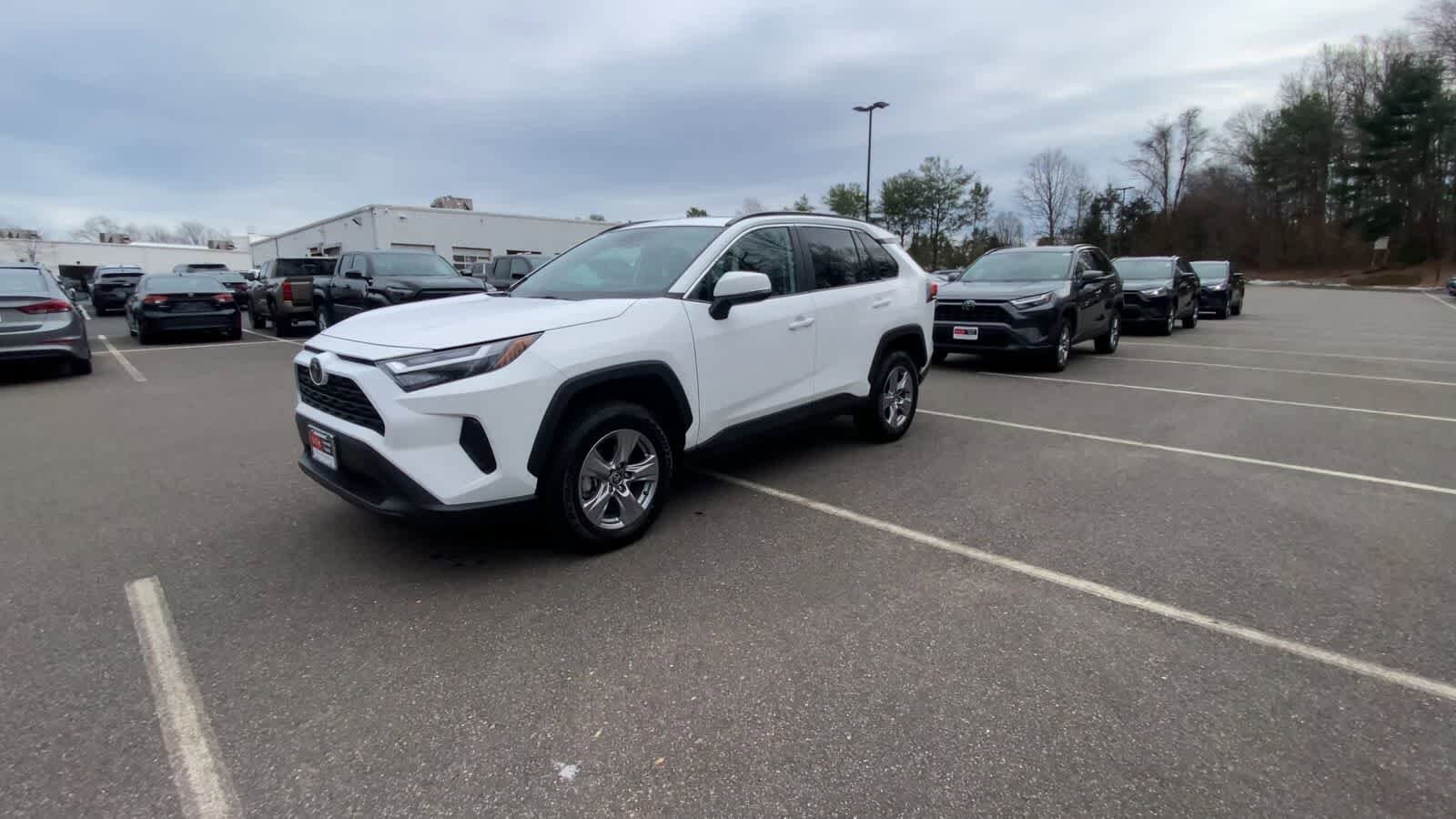 Thumbnail: 2025 Toyota RAV4 - 7