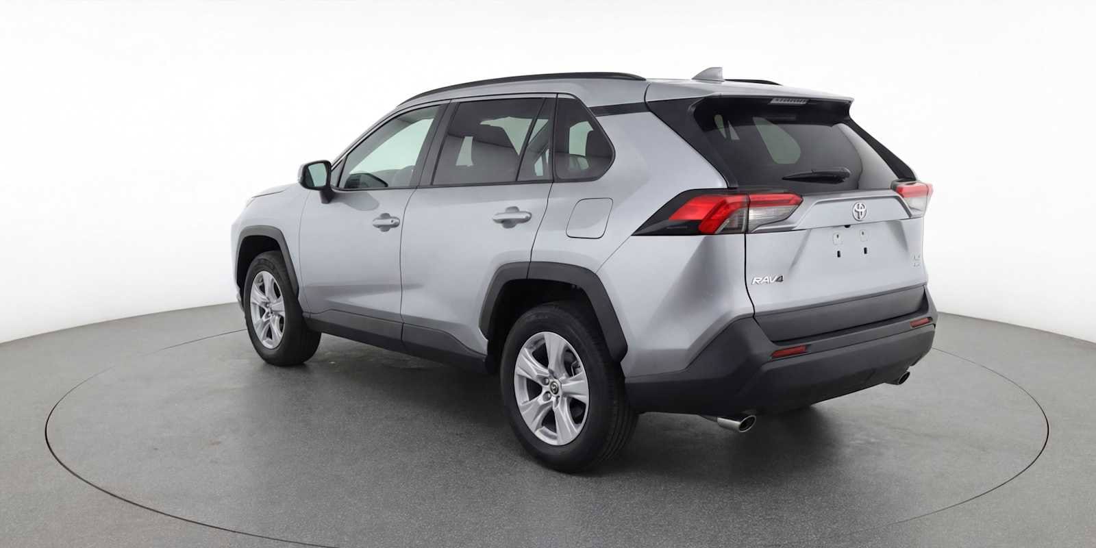 Thumbnail: 2025 Toyota RAV4 - 13