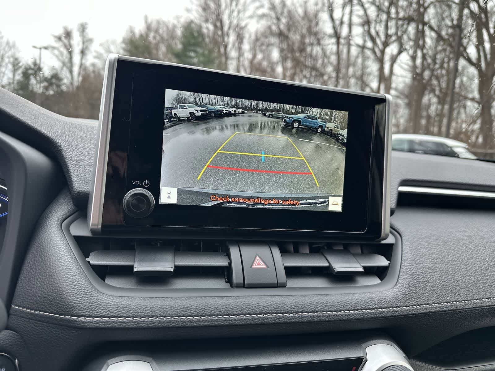 Thumbnail: 2025 Toyota RAV4 - 25