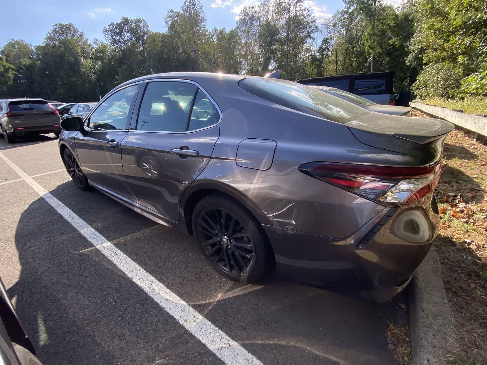 Thumbnail: 2023 Toyota Camry - 9