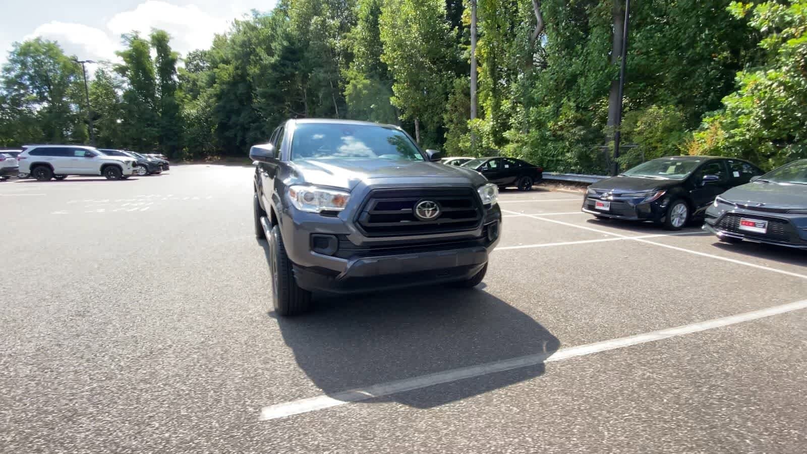 2021 Toyota Tacoma SR V6 photo 3
