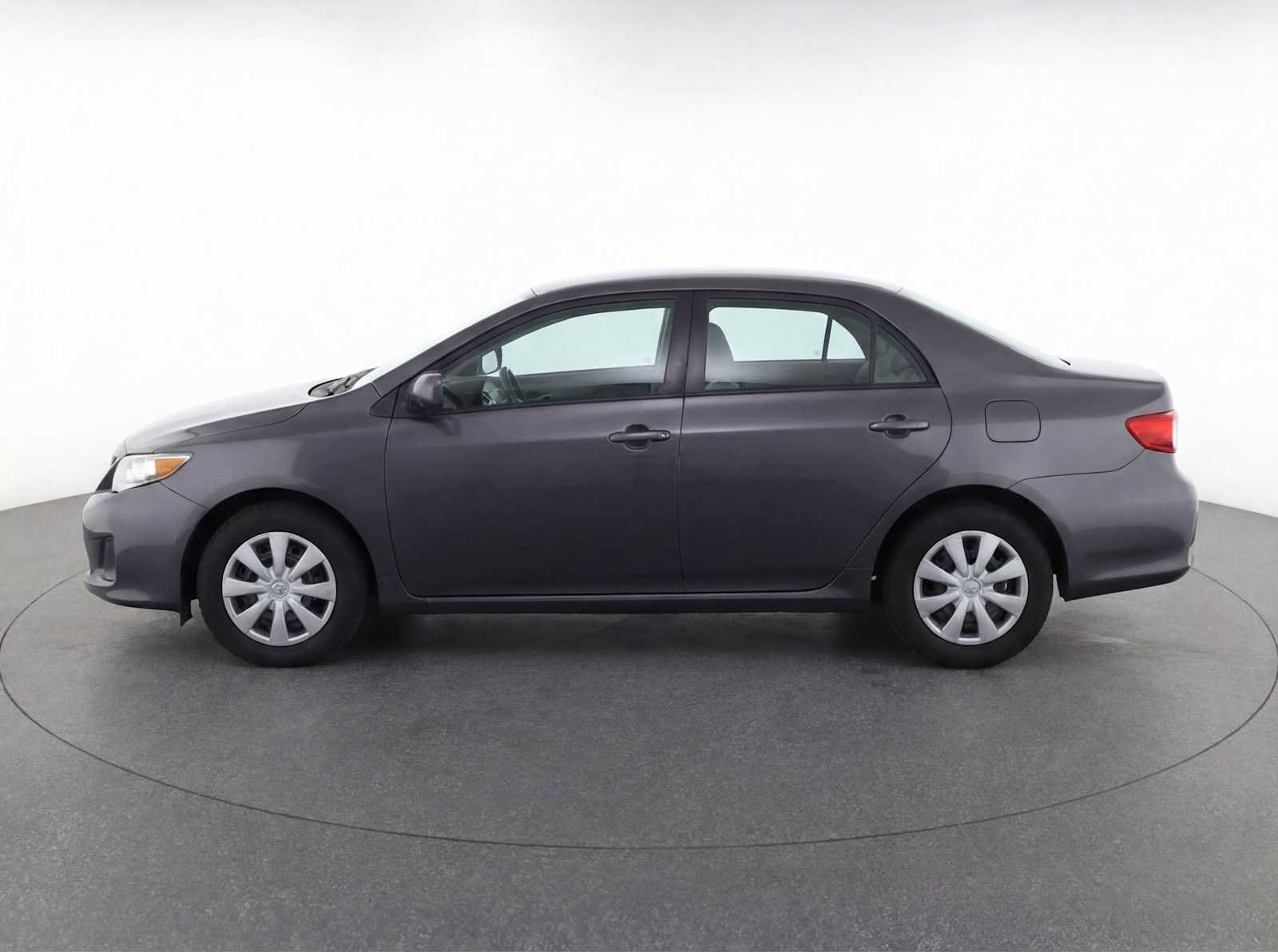 Thumbnail: 2011 Toyota Corolla - 6