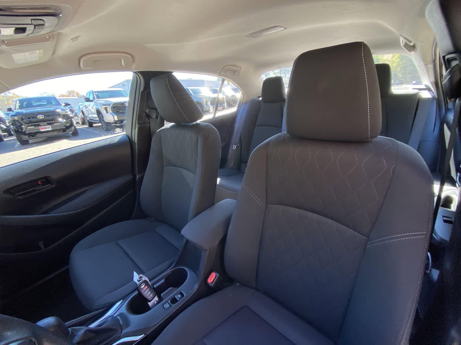 Thumbnail: 2023 Toyota Corolla - 17