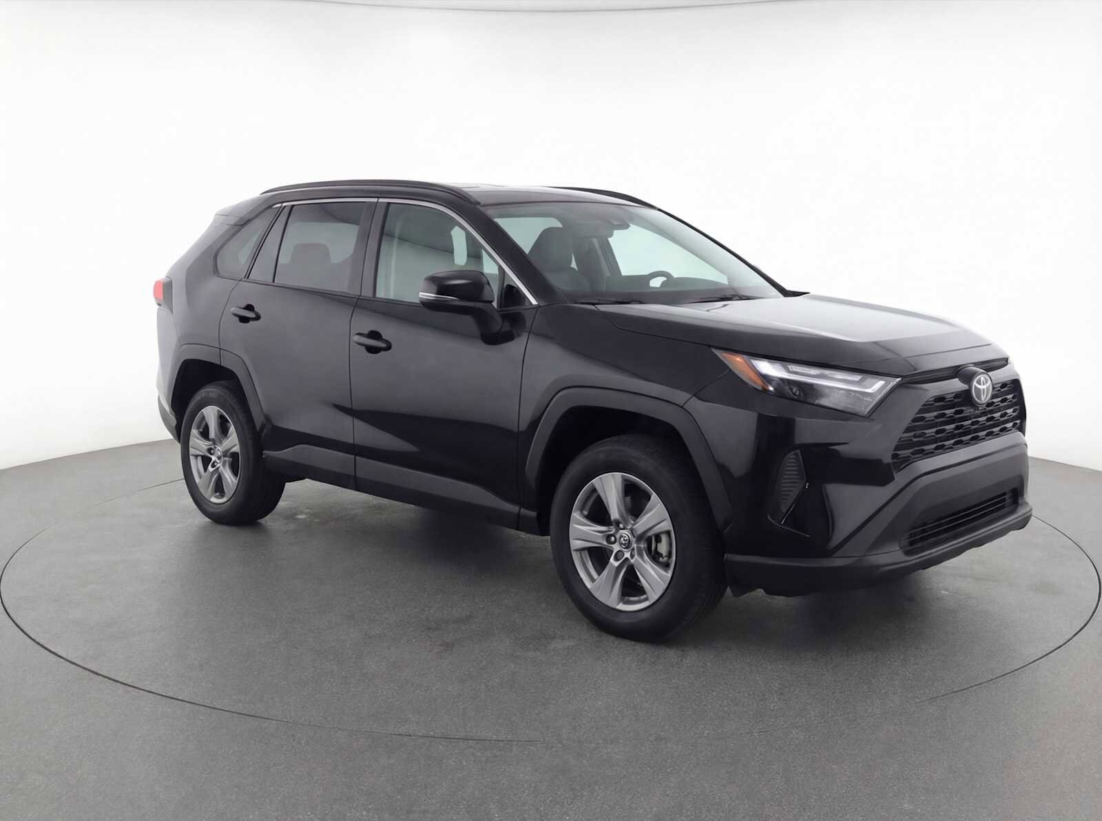 Thumbnail: 2025 Toyota RAV4 - 3