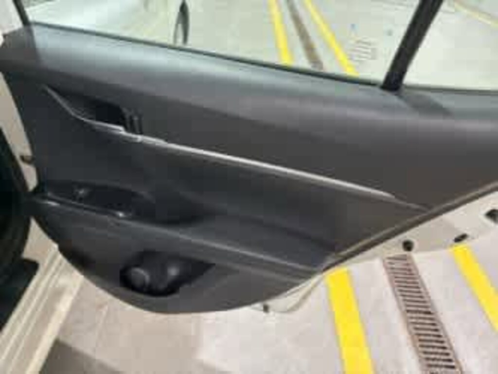 Used 2020 Toyota Camry LE Sedan