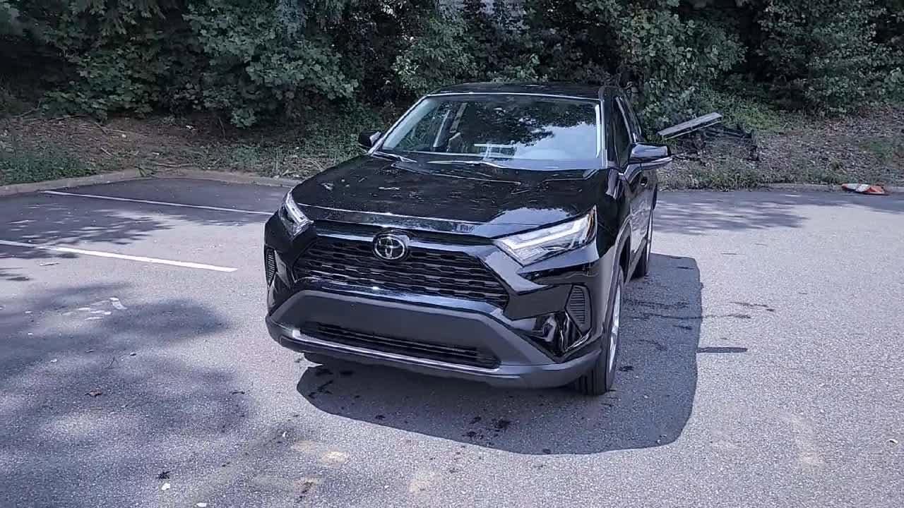 Thumbnail: 2025 Toyota RAV4 - 3