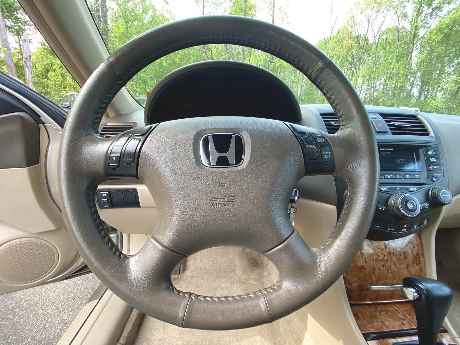 2004 Honda Accord EX-L 26