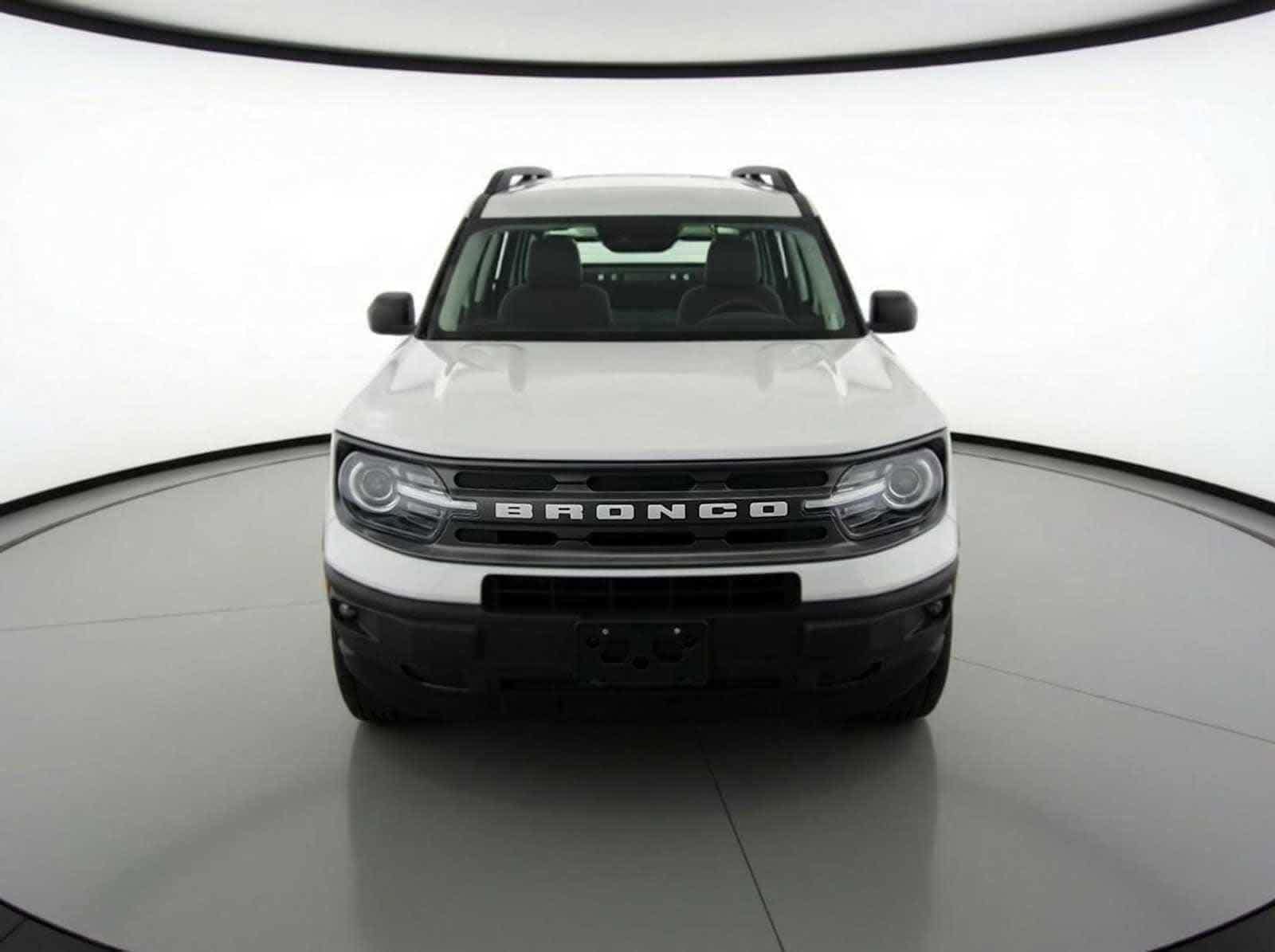 Thumbnail: 2022 Ford Bronco Sport - 3