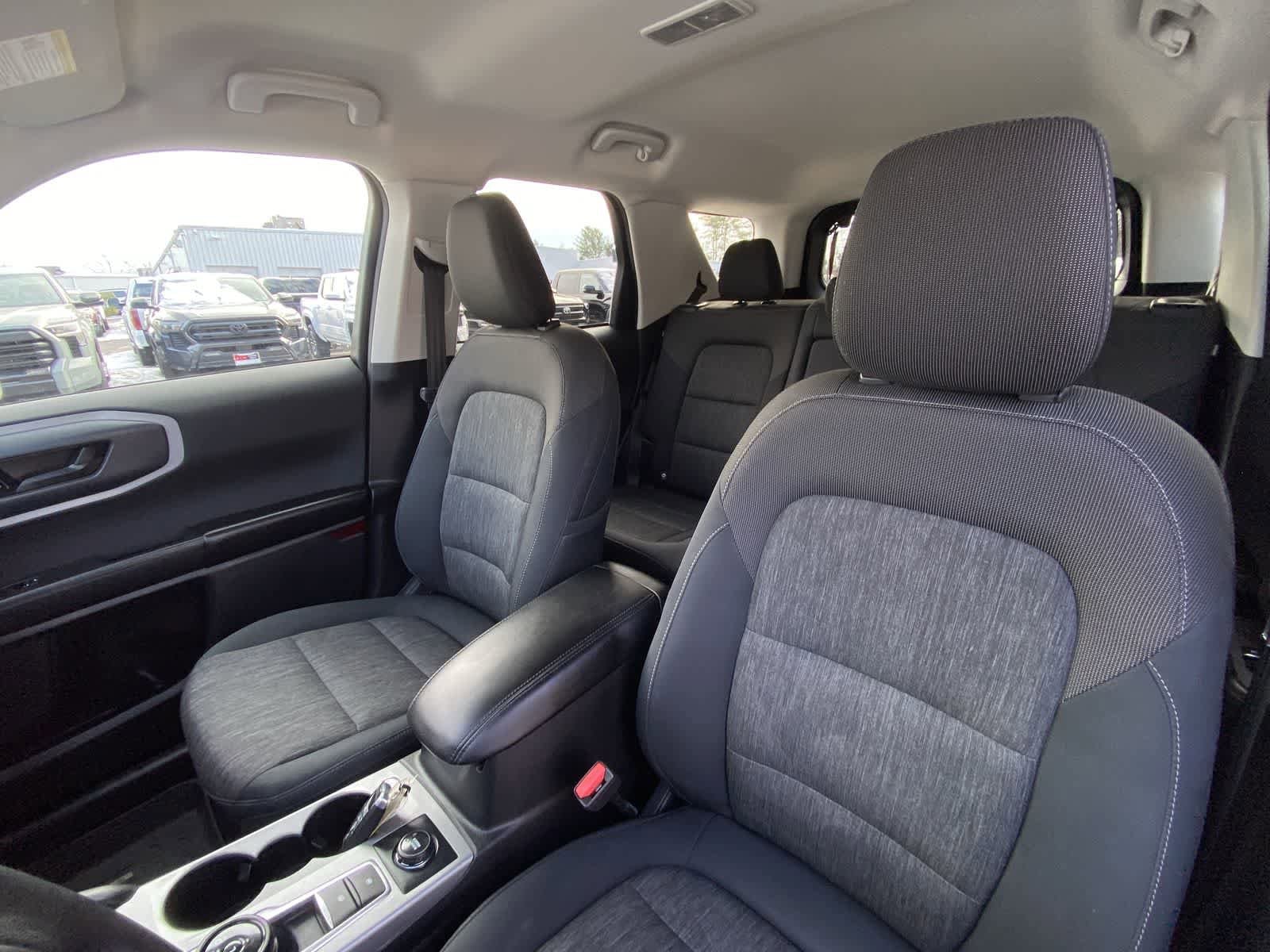 Thumbnail: 2022 Ford Bronco Sport - 22