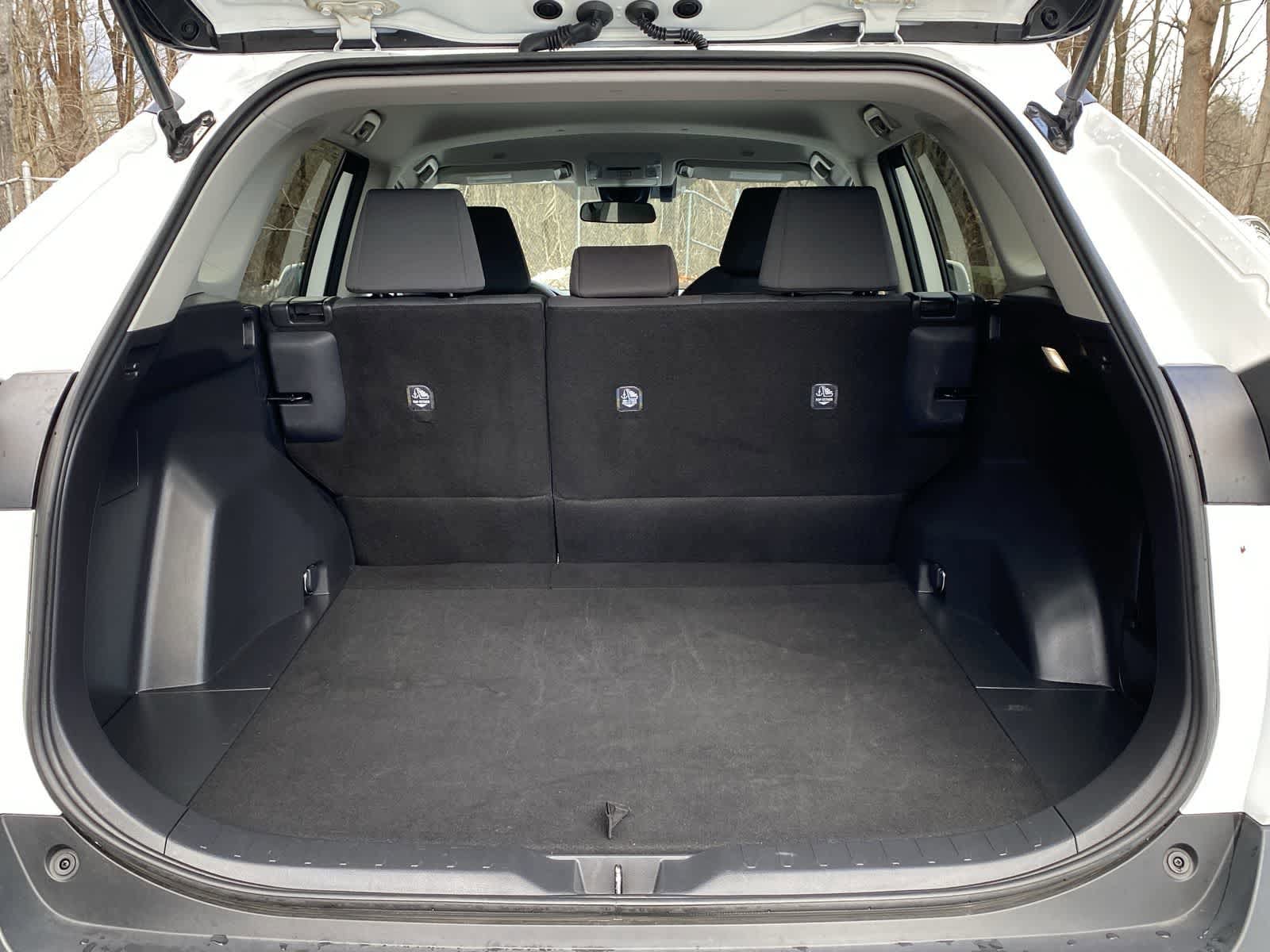 Thumbnail: 2024 Toyota RAV4 - 18